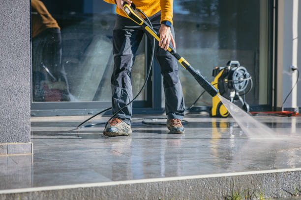 Best House Exterior Washing  in Uvalde Estates, TX